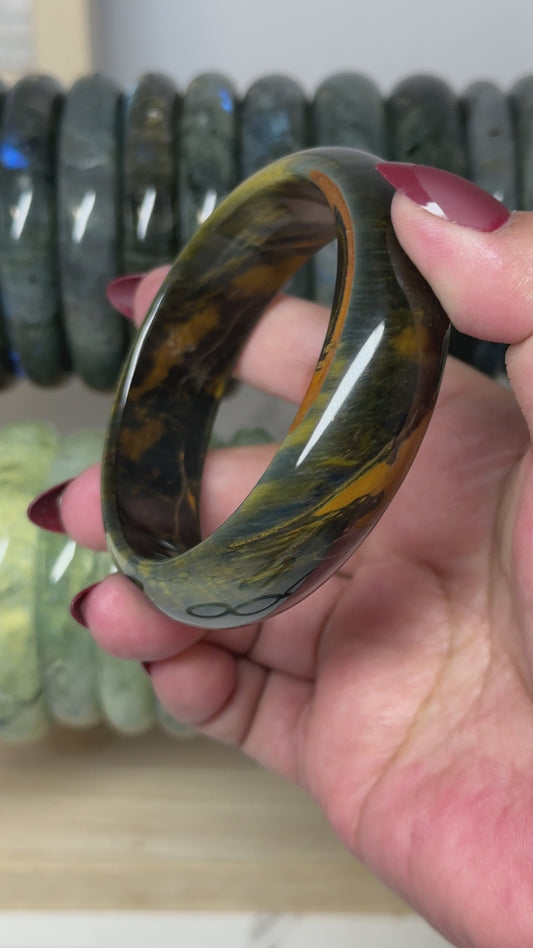 TIger Eye Bangle 64mm