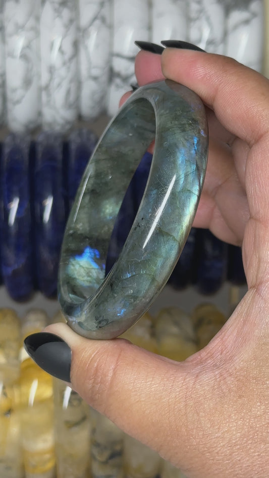 Labradorite Bangle 60.6mm