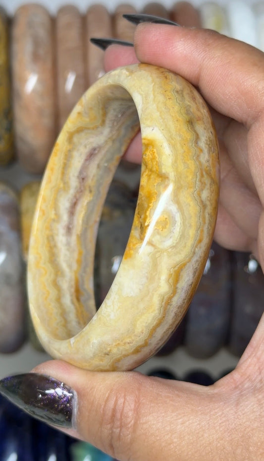 Laguna Lace Agate Bangle 62.6mm